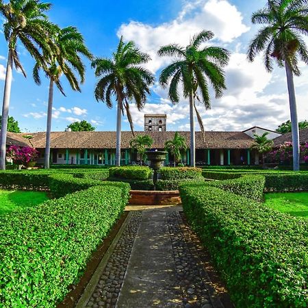 Hotel El Convento Leon Nicaragua Екстериор снимка