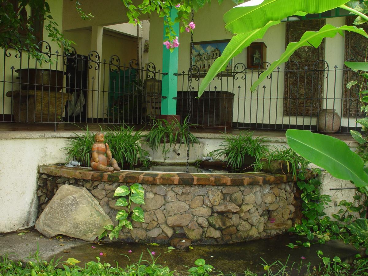 Hotel El Convento Leon Nicaragua Екстериор снимка