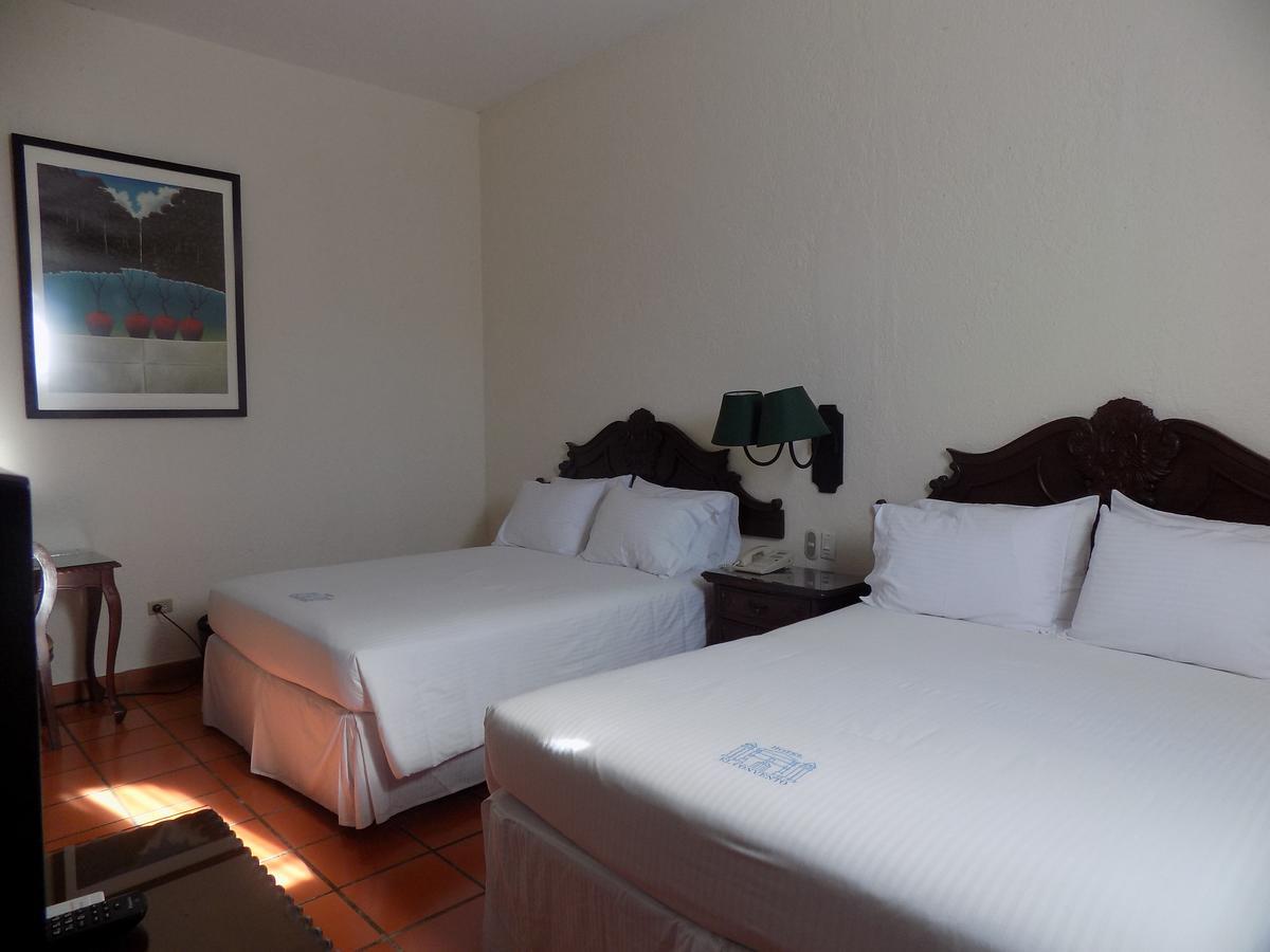 Hotel El Convento Leon Nicaragua Екстериор снимка