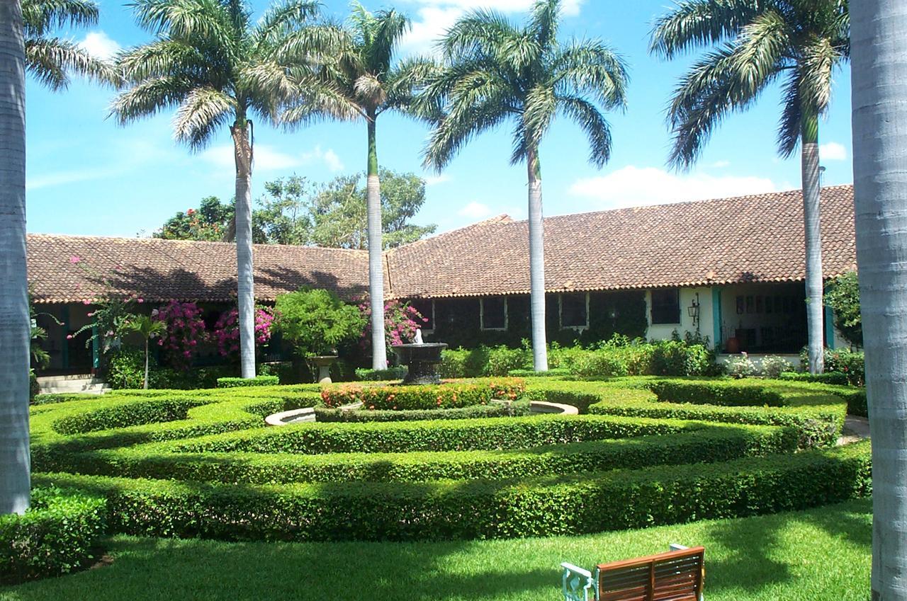 Hotel El Convento Leon Nicaragua Екстериор снимка
