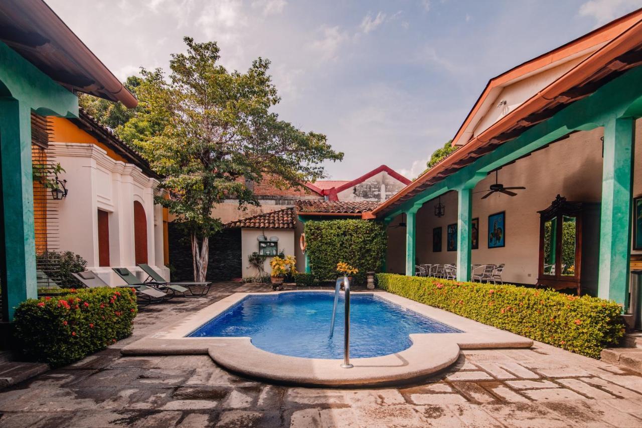 Hotel El Convento Leon Nicaragua Екстериор снимка